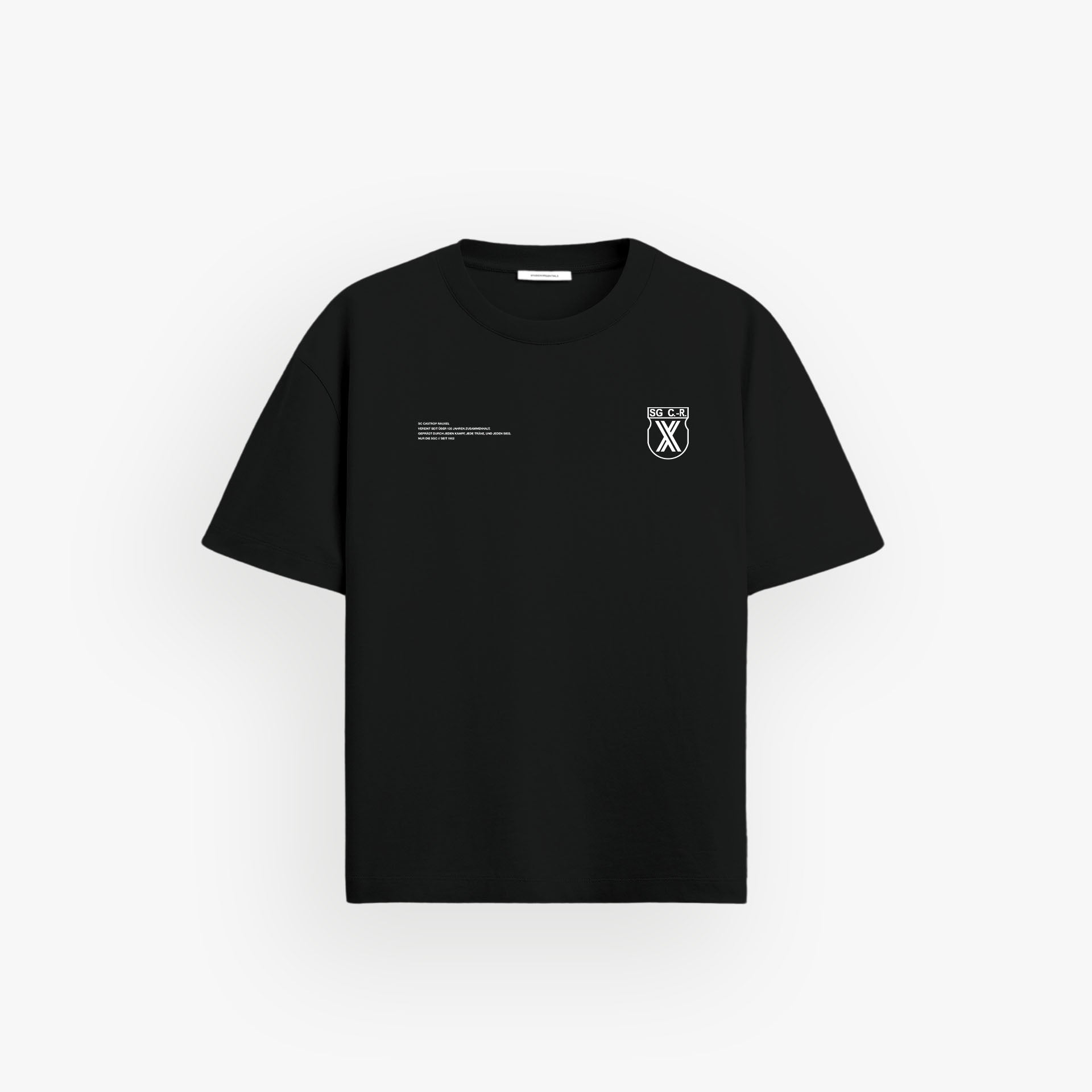 Familie · Iconic Oversized Shirt Black · 23X210-1